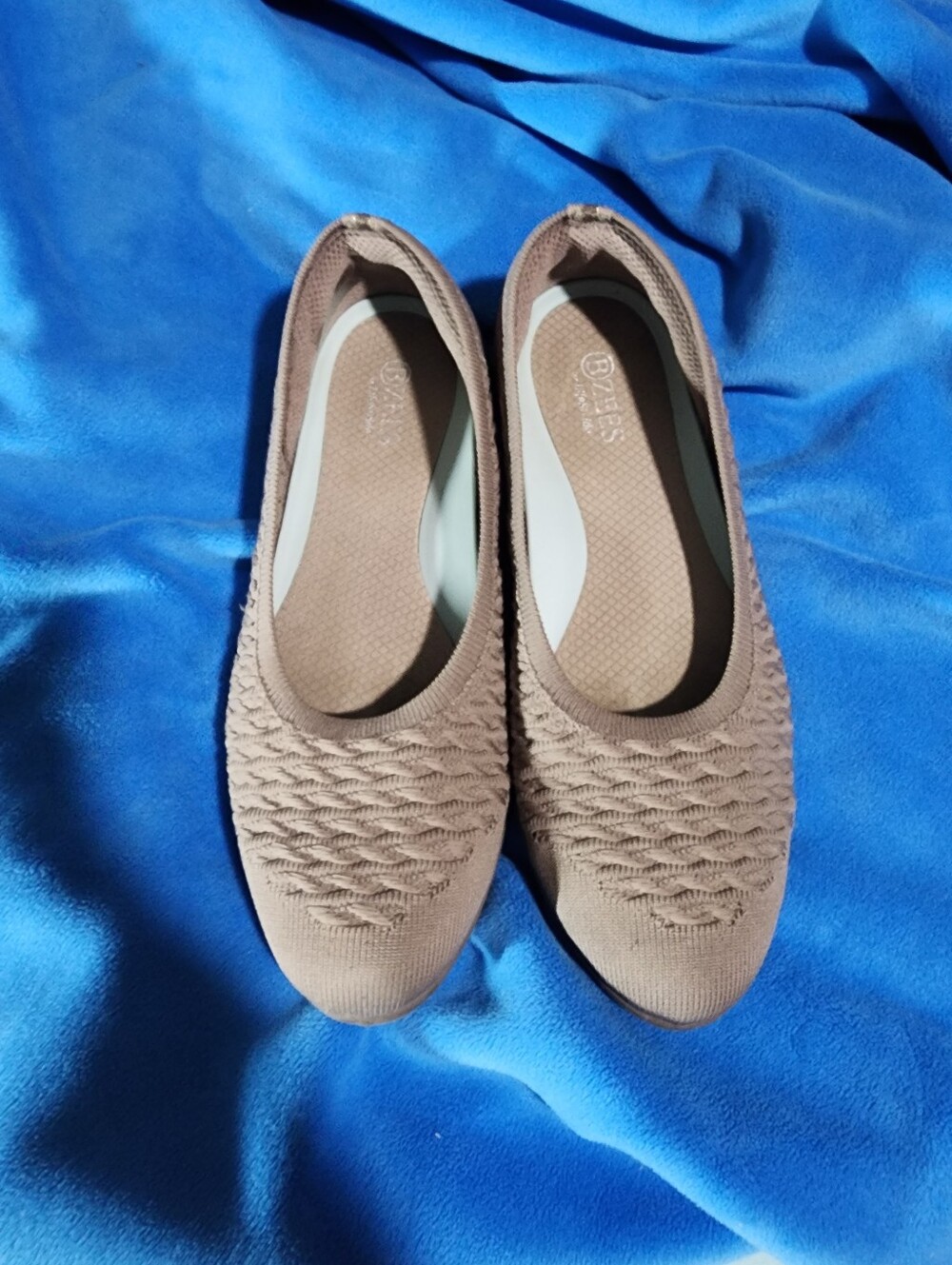 Bzees Taupe Knit Slip-On Ballet Flats